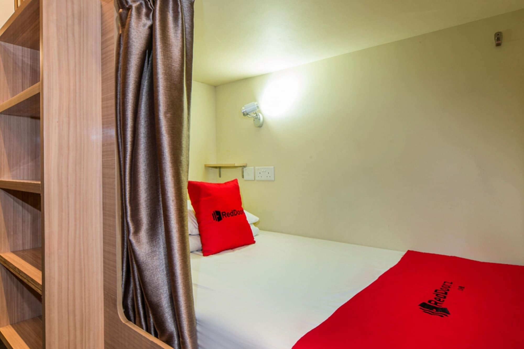 Reddoorz Hostel @ Kallang Mrt Singapur Dış mekan fotoğraf