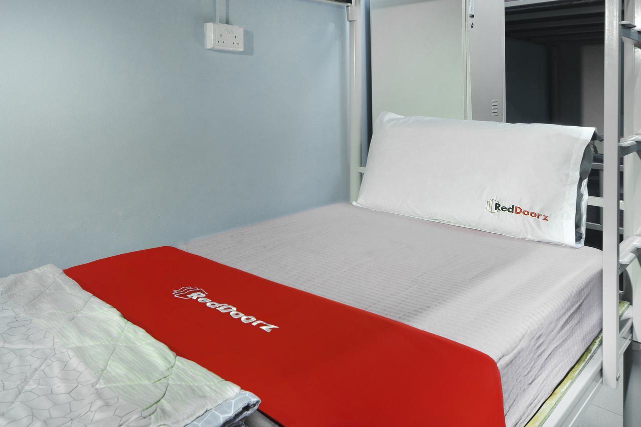 Reddoorz Hostel @ Kallang Mrt Singapur Dış mekan fotoğraf
