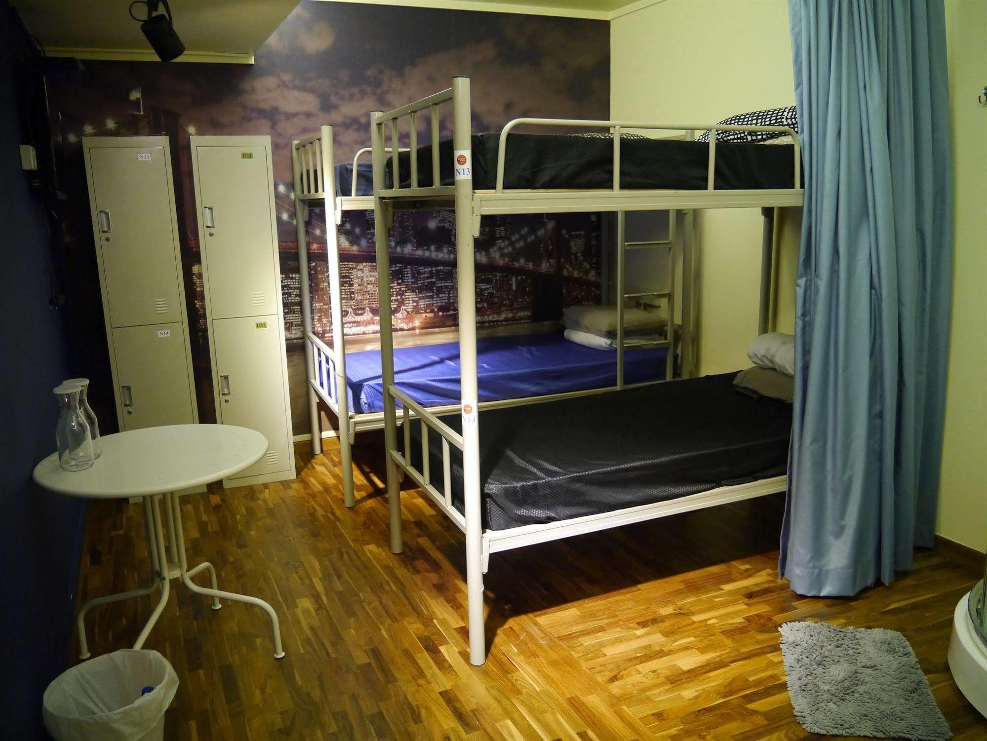 Reddoorz Hostel @ Kallang Mrt Singapur Dış mekan fotoğraf